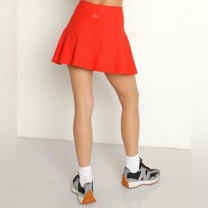 Beyond Yoga 🏓 Tie Breaker Spacedye Circle Skort Skirt Poppy Red L *EUC*